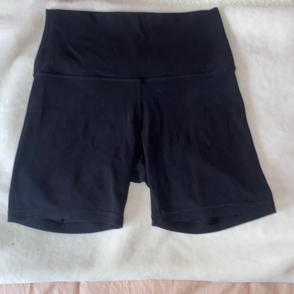 Lululemon Align High-Rise Short 6”|black|size 6